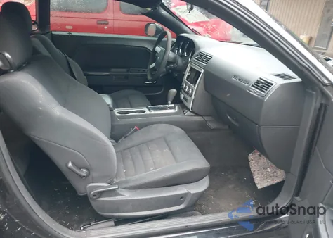 2010 Dodge Challenger Se из США, поврежденный, VIN 2B3CJ4DV1AH275270